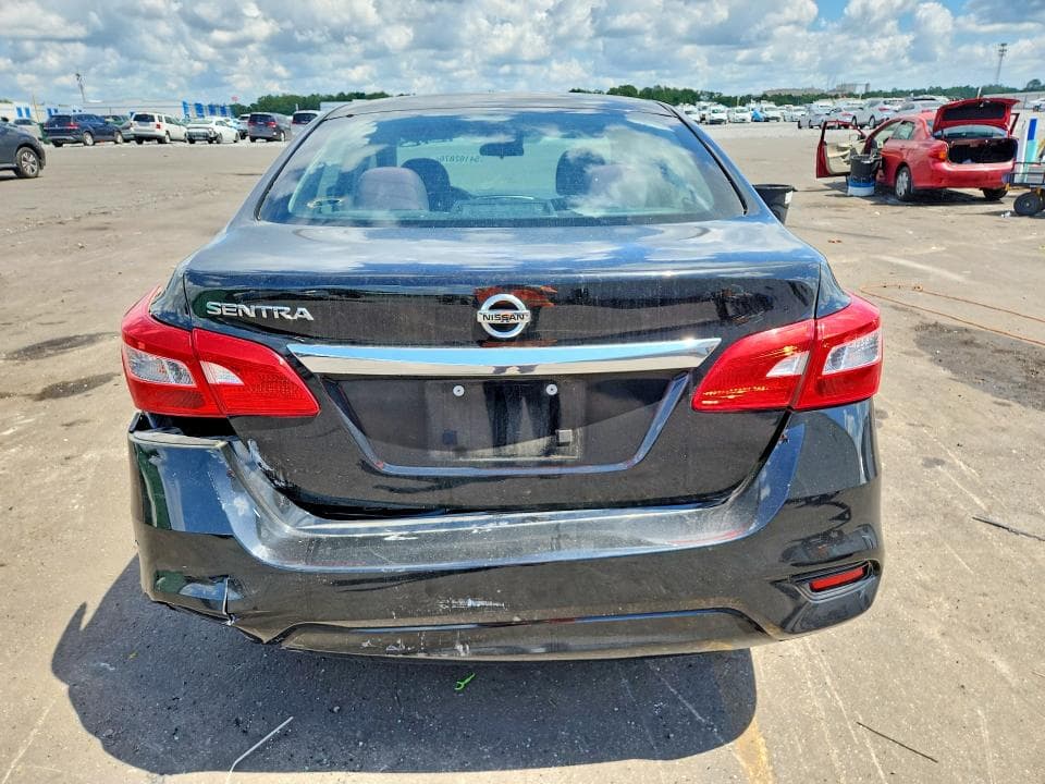 2018 NISSAN SENTRA S 6