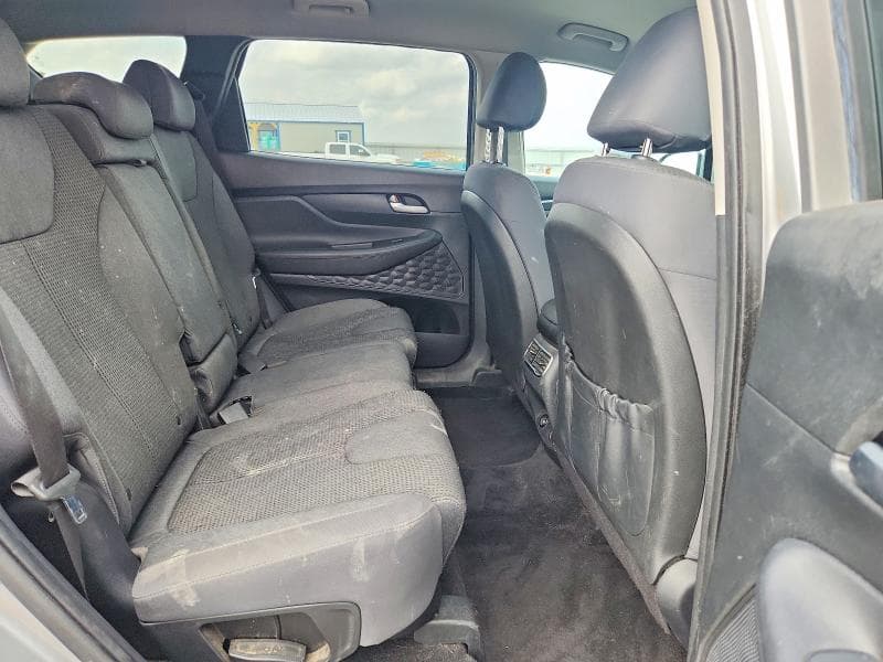 2021 HYUNDAI SANTA FE SEL 10