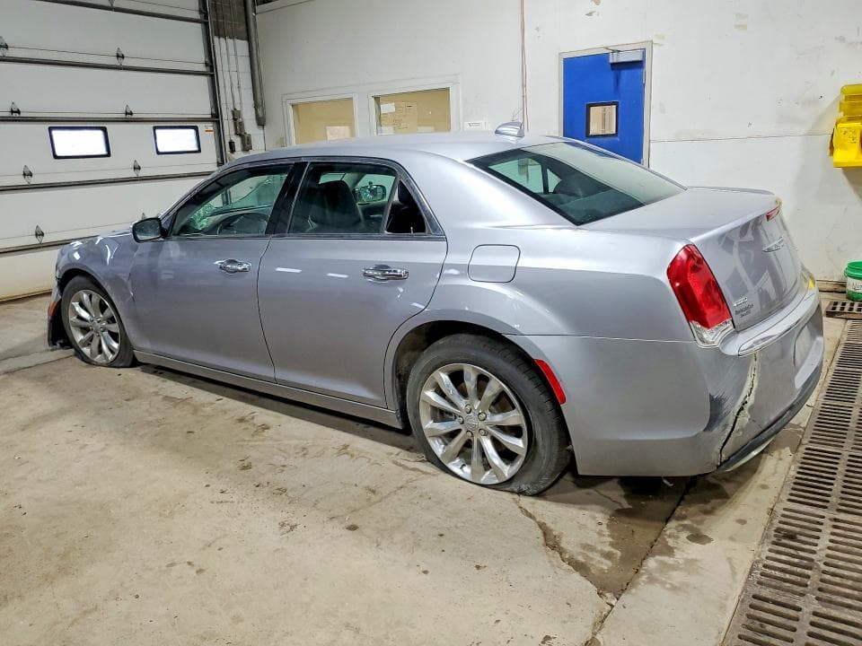 2018 CHRYSLER 300 LIMITED LIMITED 3