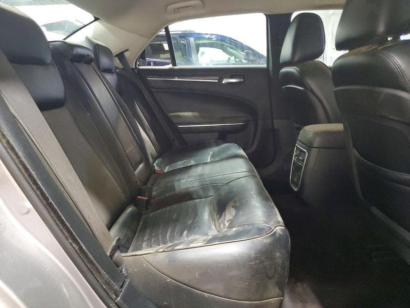 2018 CHRYSLER 300 LIMITED LIMITED 11
