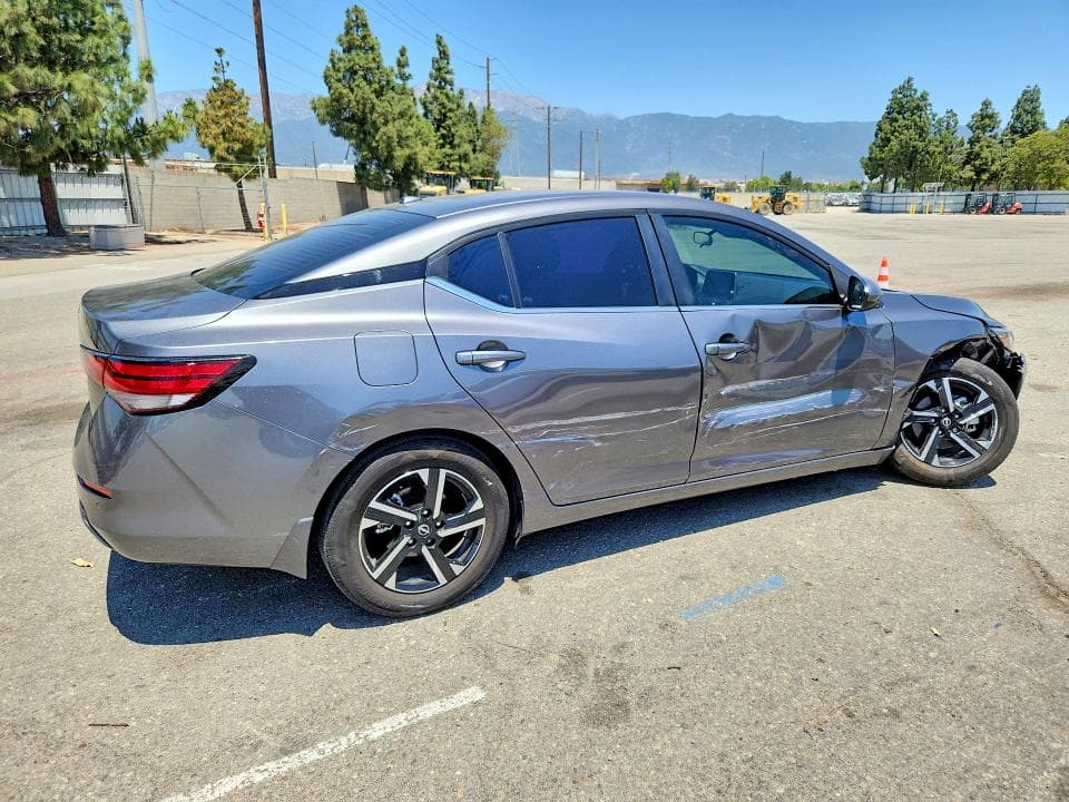 2025 NISSAN SENTRA SV 3