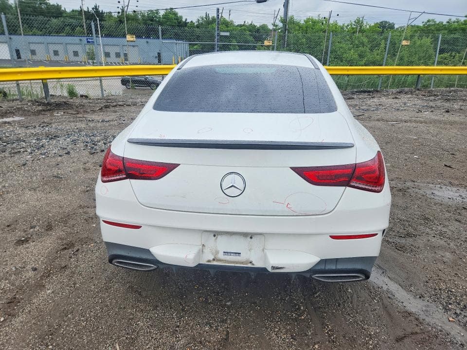 2022 MERCEDES-BENZ CLA 250 4MATIC 6