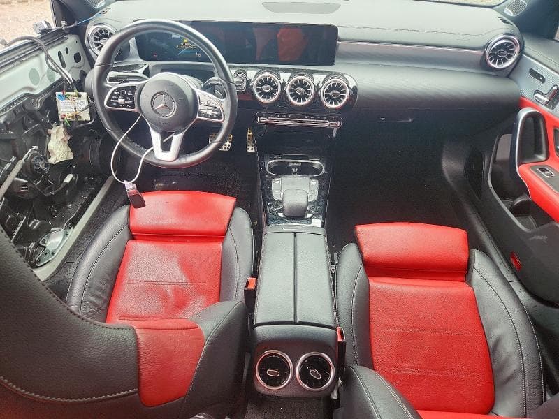 2022 MERCEDES-BENZ CLA 250 4MATIC 8