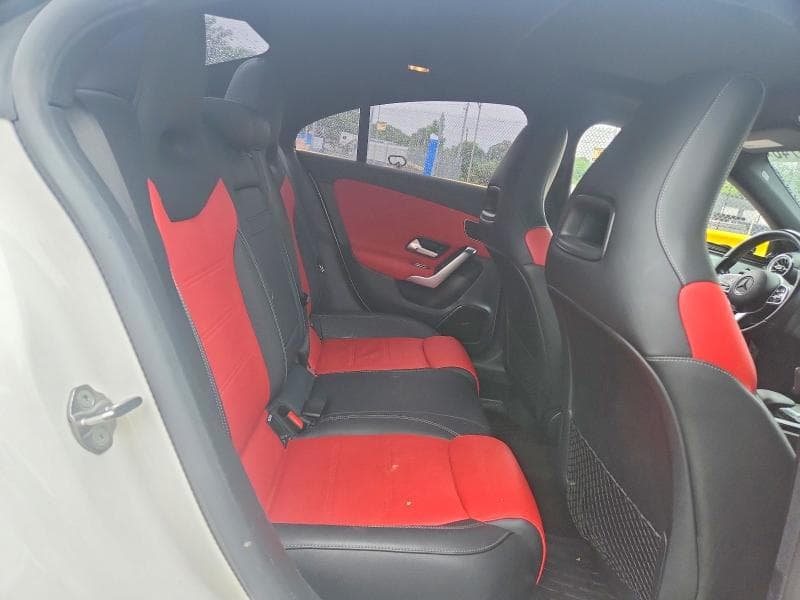 2022 MERCEDES-BENZ CLA 250 4MATIC 10