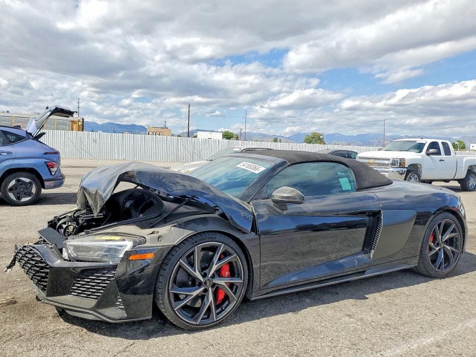 2020 AUDI R8