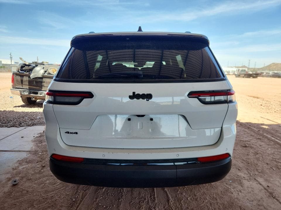 2024 JEEP GRAND CHEROKEE L LAREDO 6