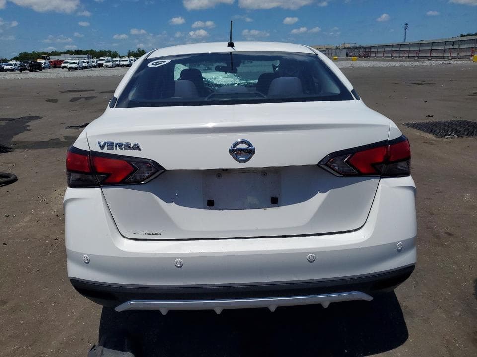 2021 NISSAN VERSA S 6