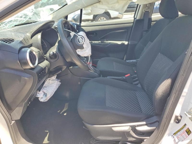 2021 NISSAN VERSA S 7