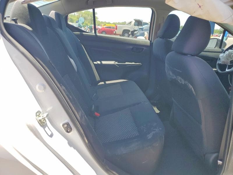 2021 NISSAN VERSA S 10