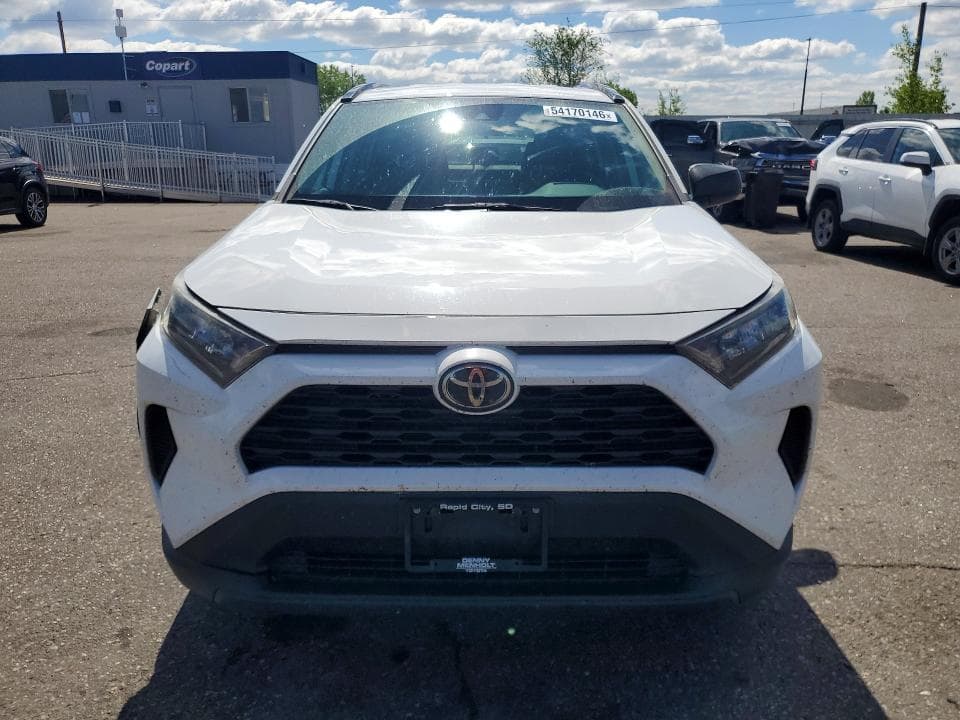2021 TOYOTA RAV4 LE 5