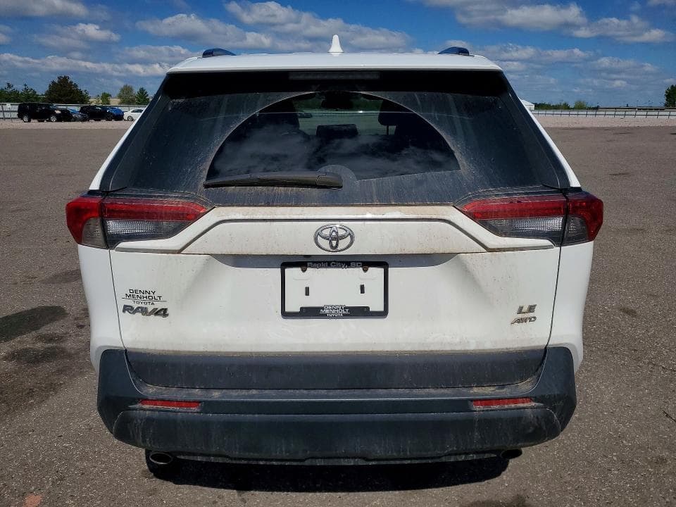 2021 TOYOTA RAV4 LE 6