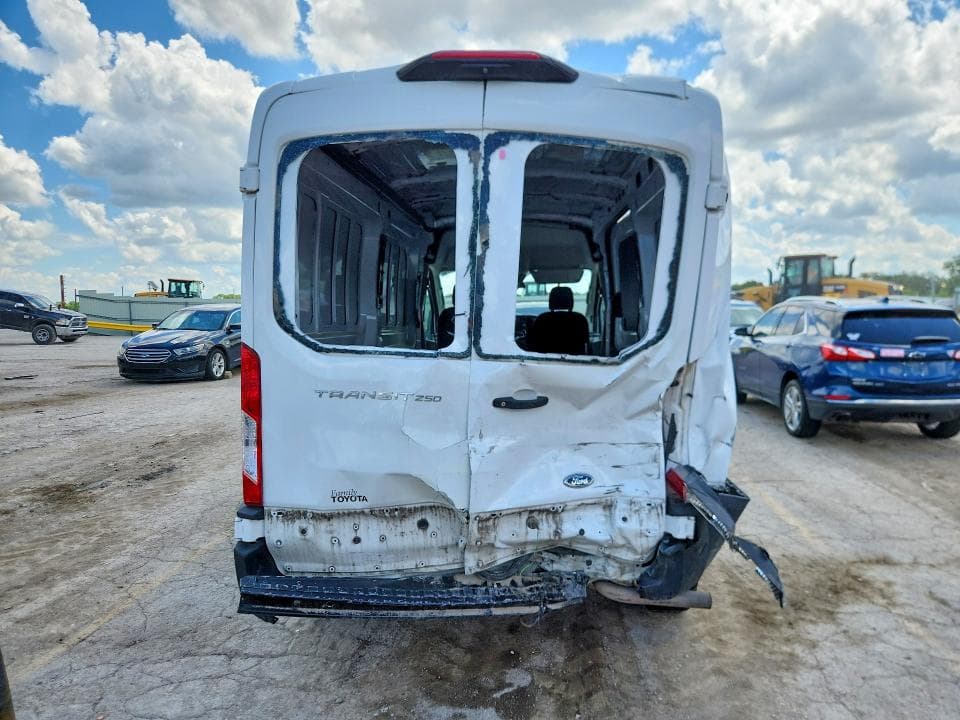 2021 FORD TRANSIT T-250 6