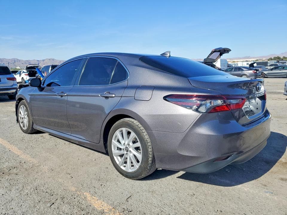 2023 TOYOTA CAMRY LE 2