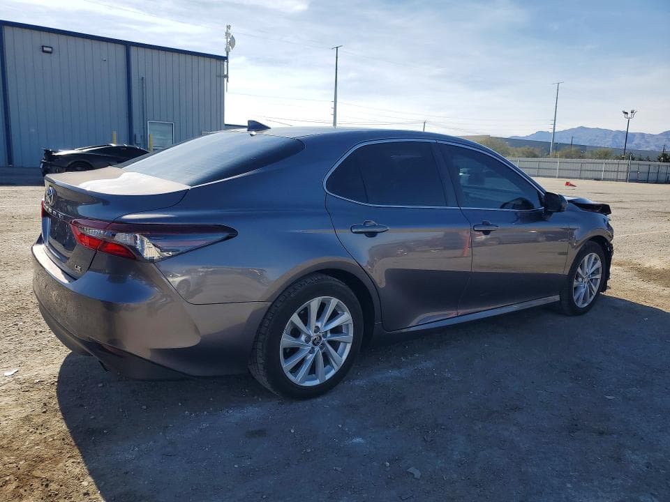 2023 TOYOTA CAMRY LE 3