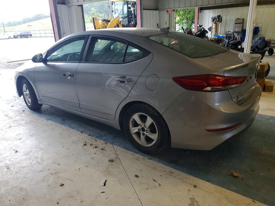 2017 HYUNDAI ELANTRA SE 2