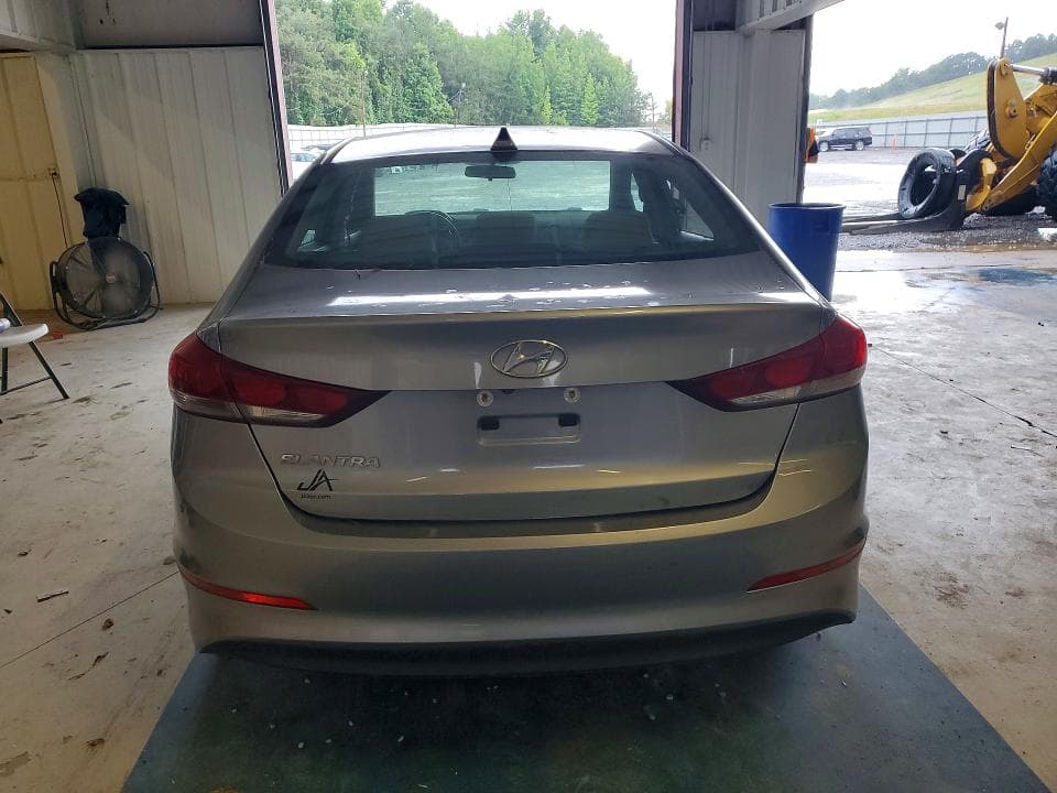 2017 HYUNDAI ELANTRA SE 6