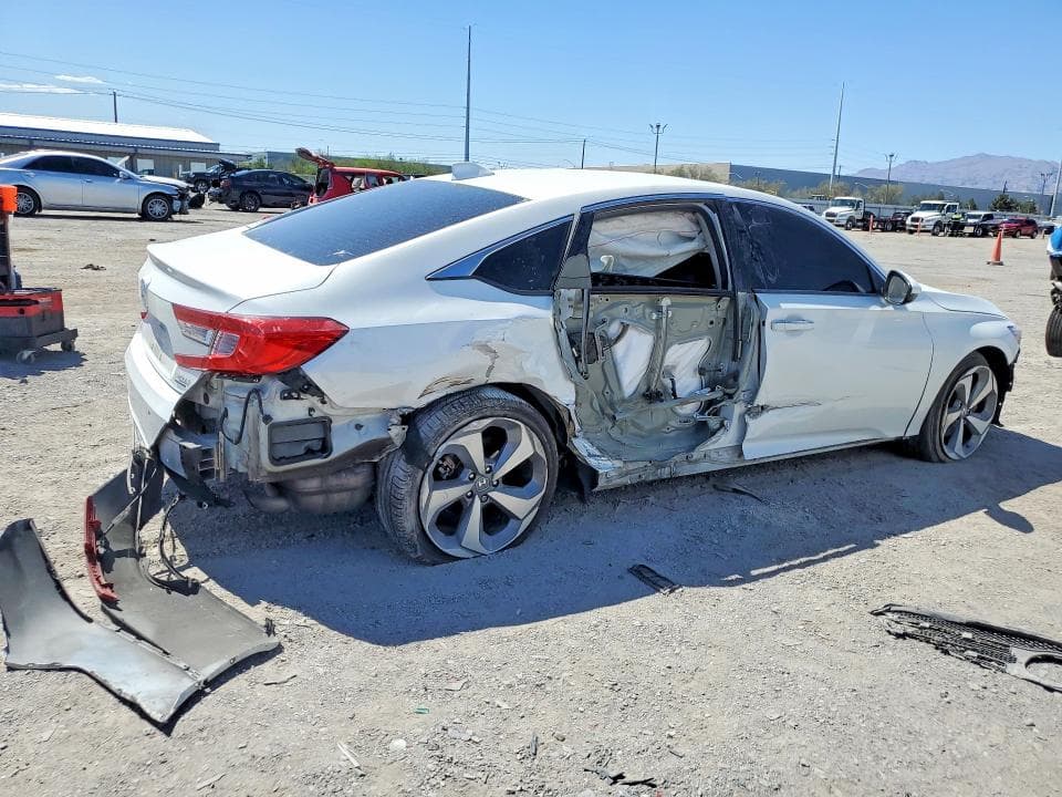 2020 HONDA ACCORD TOURING 3