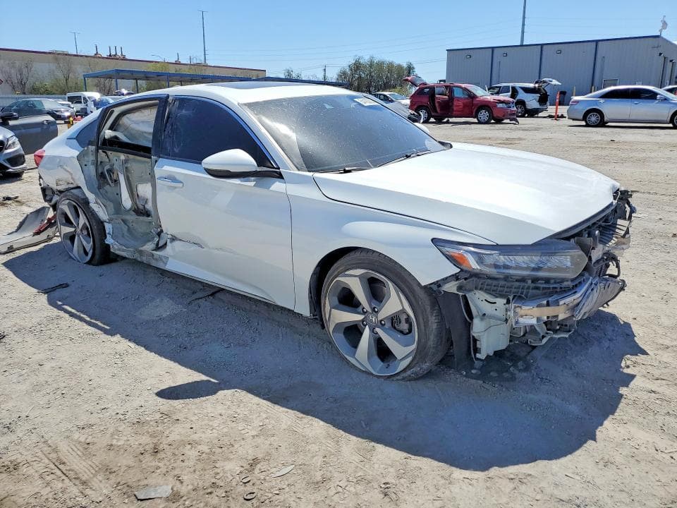 2020 HONDA ACCORD TOURING 4