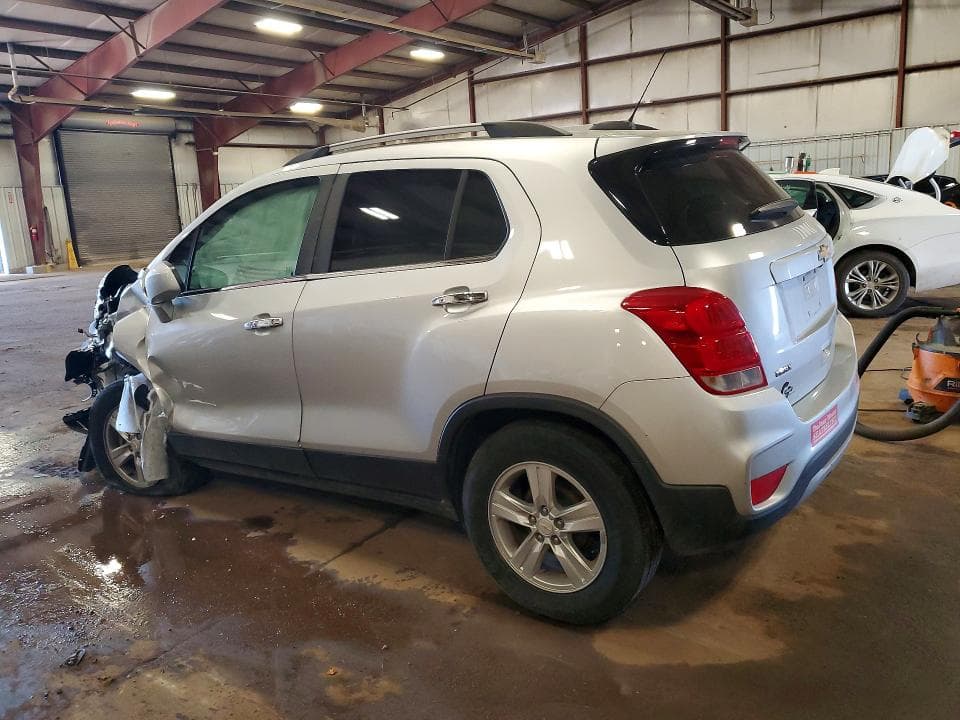 2018 CHEVROLET TRAX 1LT 2