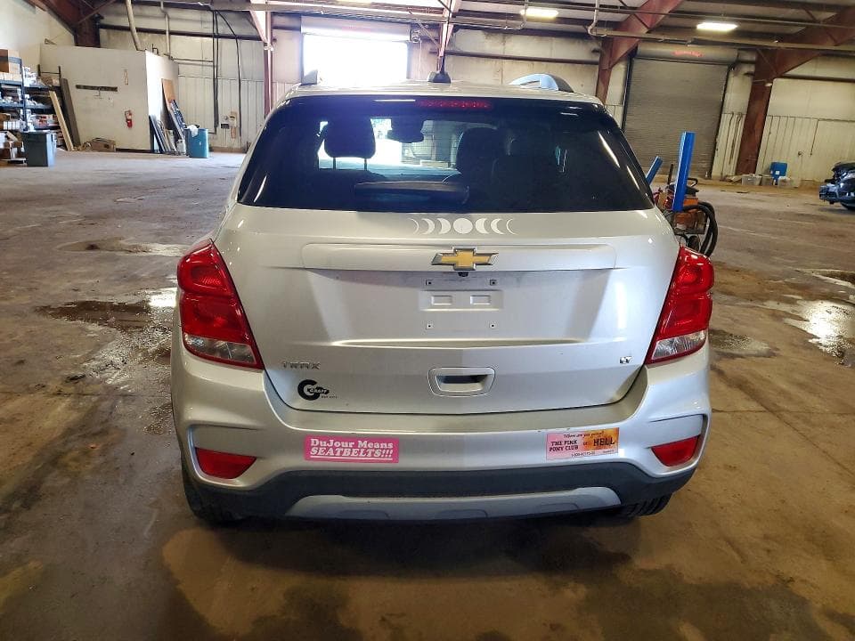 2018 CHEVROLET TRAX 1LT 6