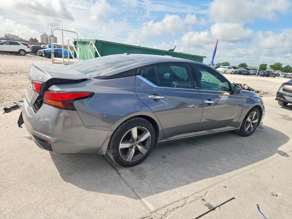 2019 NISSAN ALTIMA SL 3