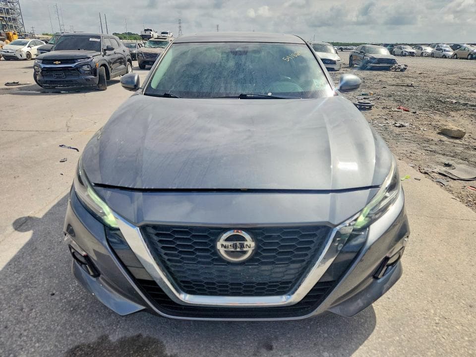 2019 NISSAN ALTIMA SL 5