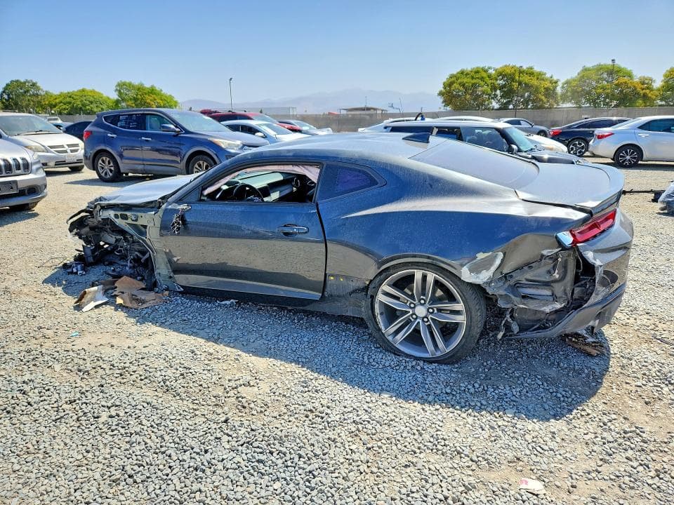 2018 CHEVROLET CAMARO LT 2