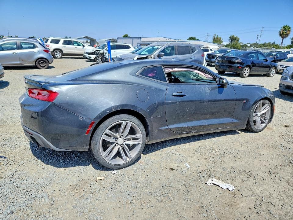 2018 CHEVROLET CAMARO LT 3