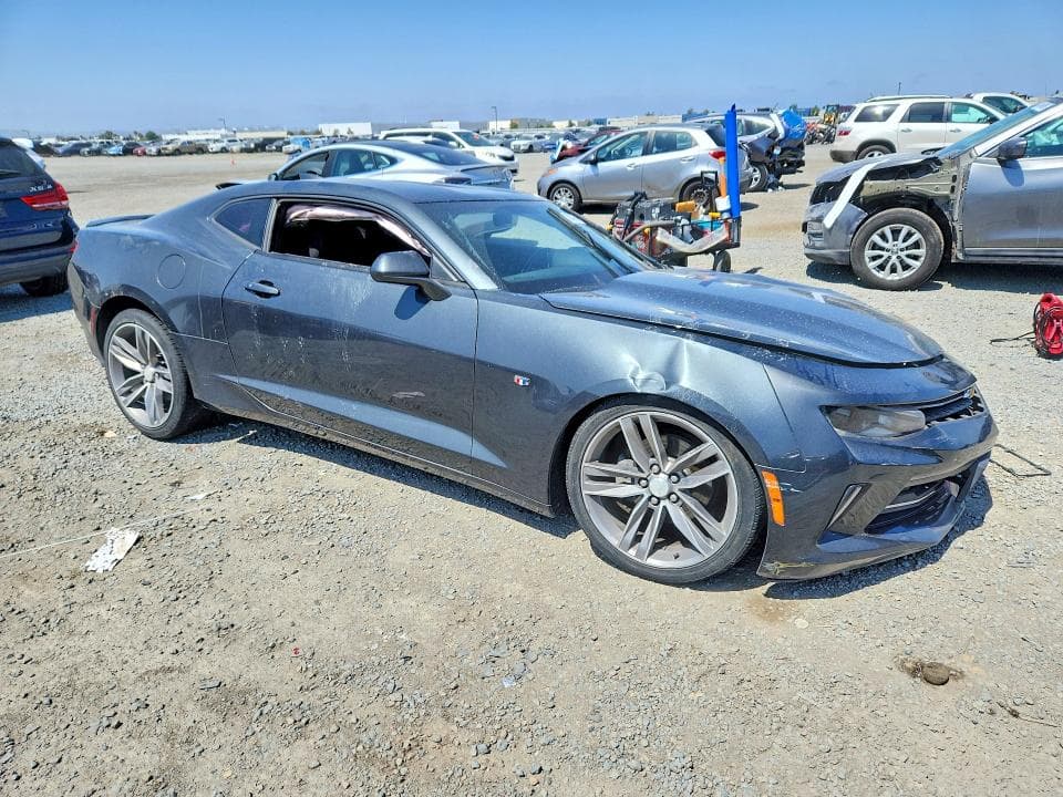 2018 CHEVROLET CAMARO LT 4