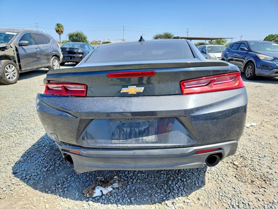2018 CHEVROLET CAMARO LT 6