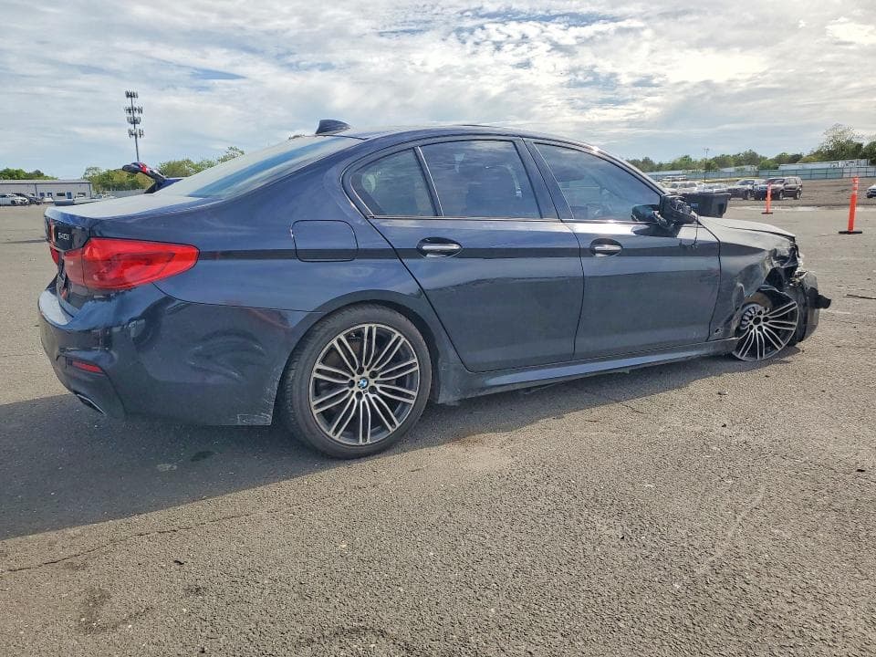 2017 BMW 540 XI 3