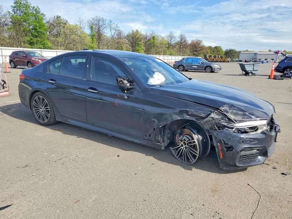 2017 BMW 540 XI 4