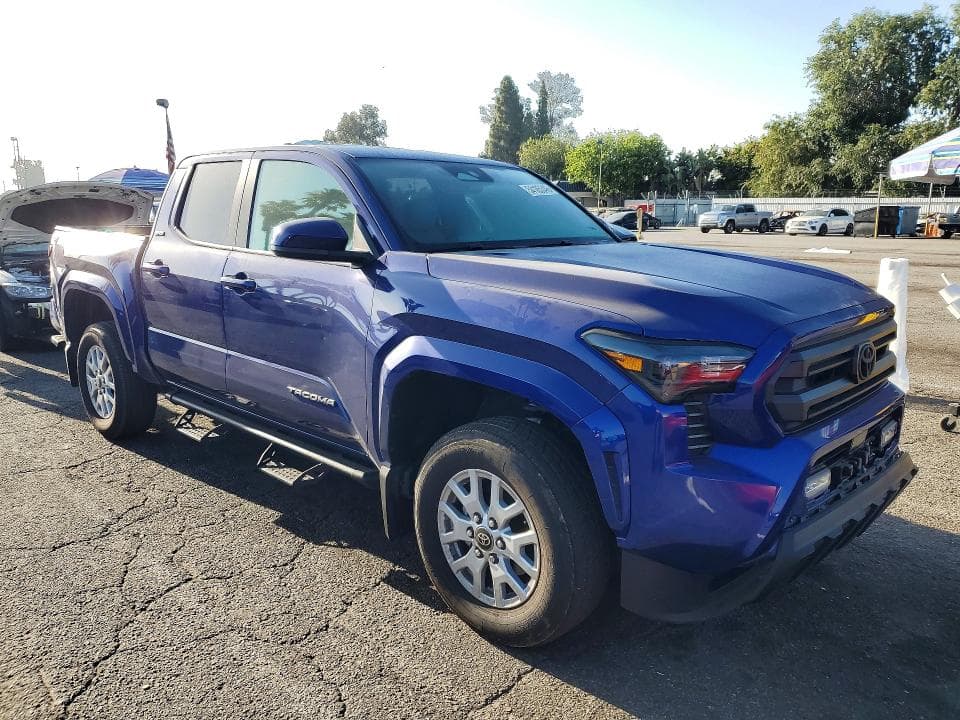 2025 TOYOTA TACOMA SR5 4