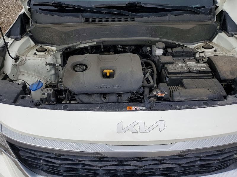 2022 KIA SELTOS S 11