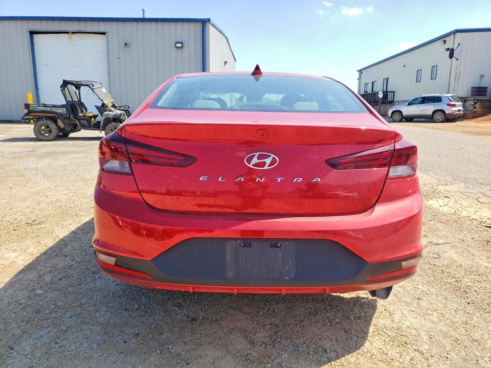 2020 HYUNDAI ELANTRA SEL 6
