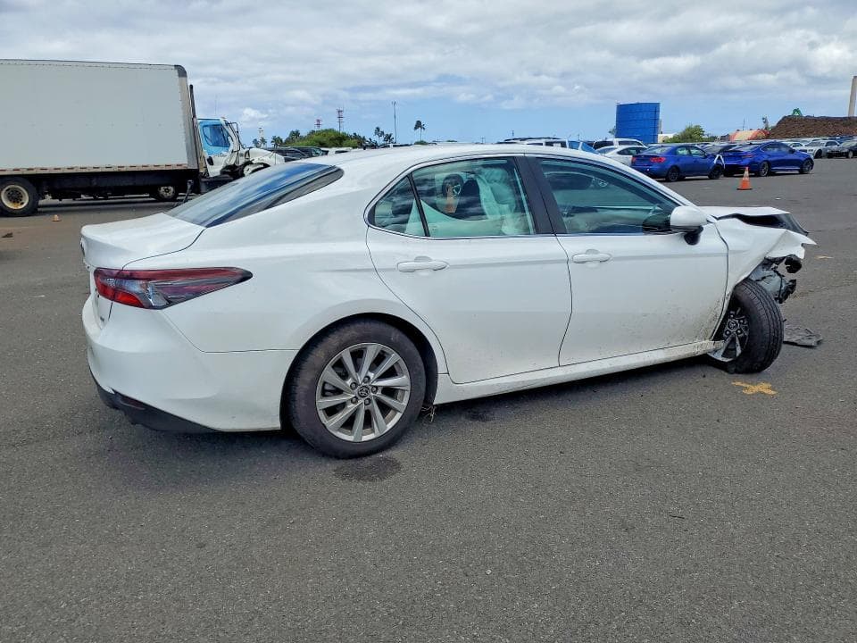 2023 TOYOTA CAMRY LE LE 3