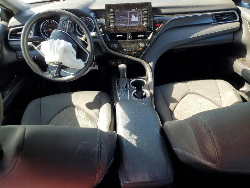 2023 TOYOTA CAMRY LE LE 8