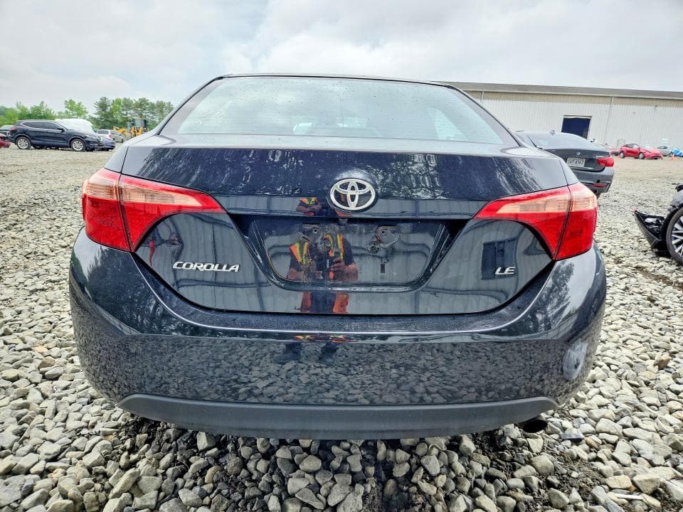 2018 TOYOTA COROLLA LE LE 6