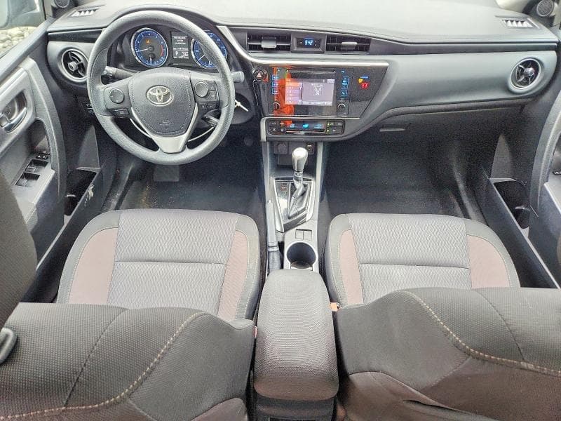 2018 TOYOTA COROLLA LE LE 8