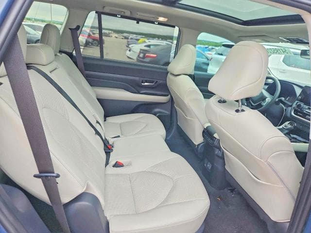 2026 TOYOTA GRAND HIGHLANDER HYBRID LIMITED LIMITED 11