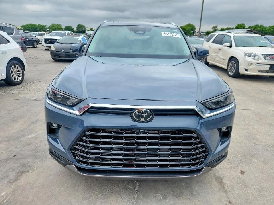 2026 TOYOTA GRAND HIGHLANDER HYBRID LIMITED LIMITED 5