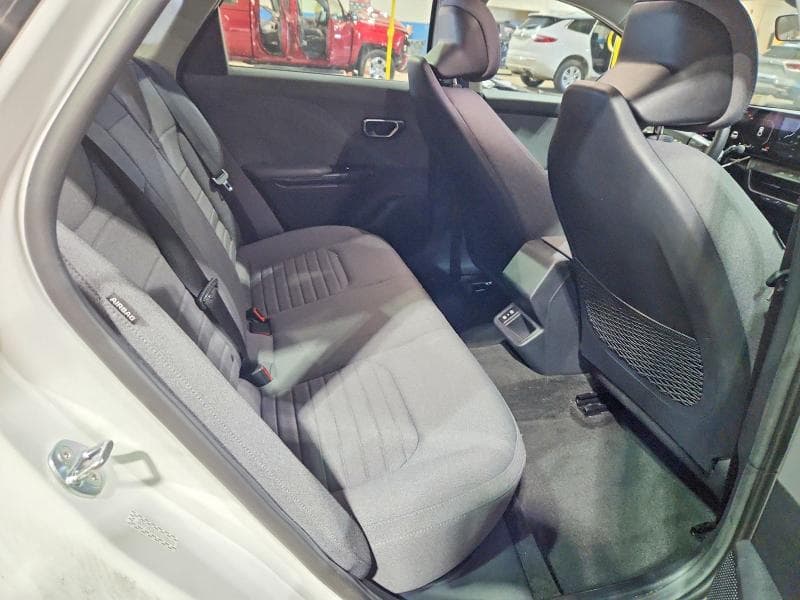 2025 KIA K4 EX 10