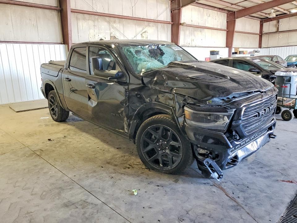 2020 RAM 1500 LARAMIE 4