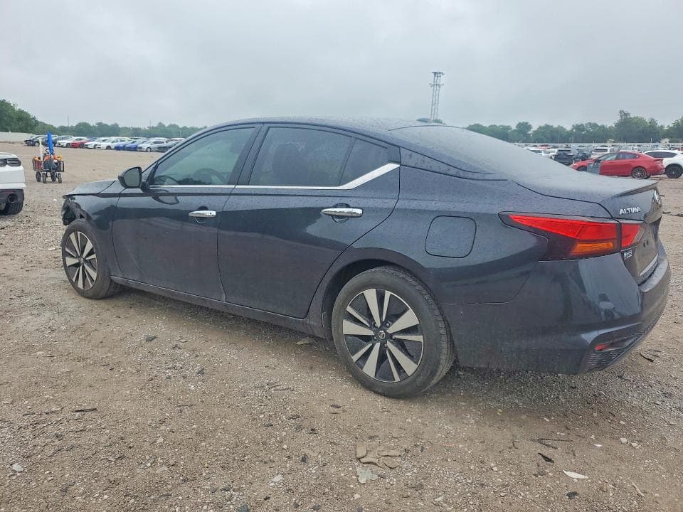 2021 NISSAN ALTIMA SV 2
