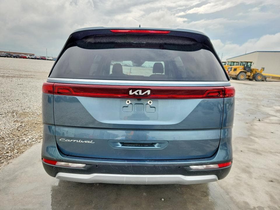 2022 KIA CARNIVAL EX EX 6