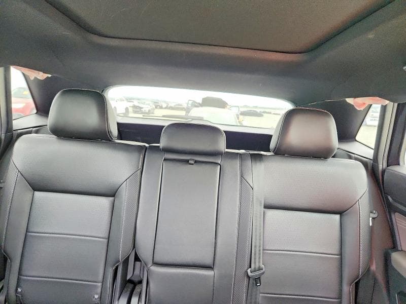 2021 VOLKSWAGEN ATLAS CROSS SPORT SE 10
