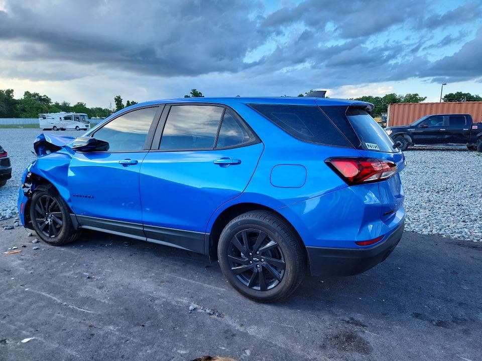 2024 CHEVROLET EQUINOX LS 2