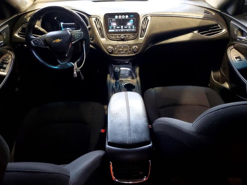 2018 CHEVROLET MALIBU LT LT 8