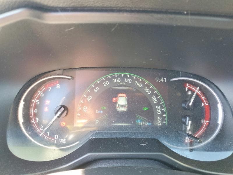 2023 TOYOTA RAV4 XLE 9