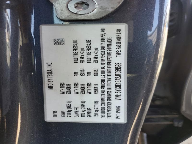 2018 TESLA MODEL 3 13
